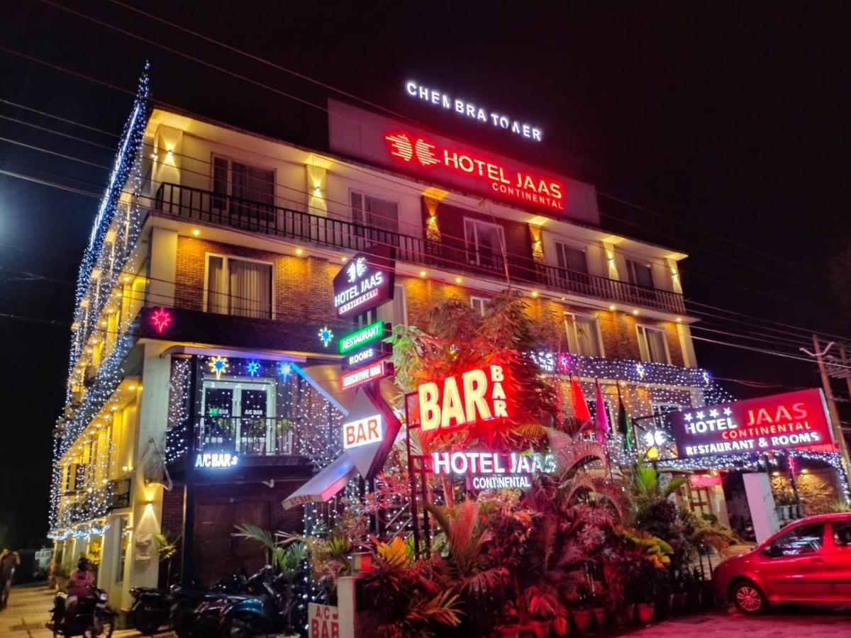 Hotel Jaas Continental Edappal Exterior photo